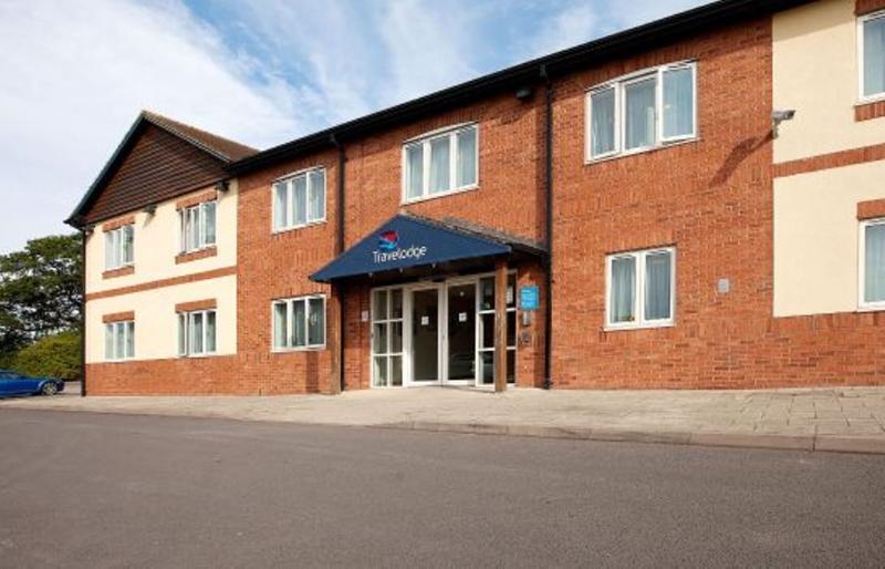 Travelodge Shrewsbury Battlefield Екстериор снимка